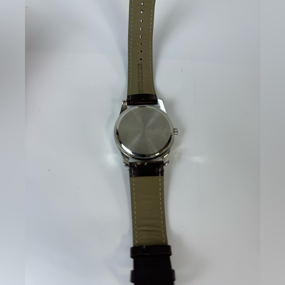 Men’s Watch - Picture 4 of 9